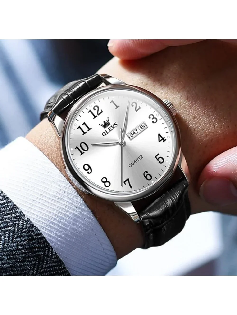 Men's Black White Analog Stainless Steel Roman Numbers Waterproof Classic Watch